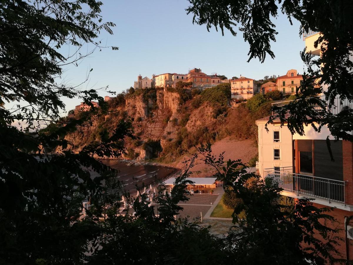 Casa Floris Bed and Breakfast Agropoli Eksteriør billede
